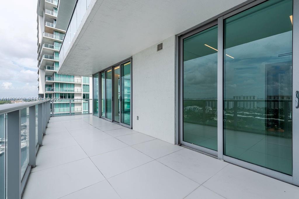 300 Sunny Isles Boulevard