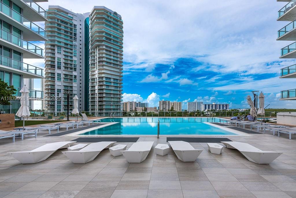 300 Sunny Isles Boulevard