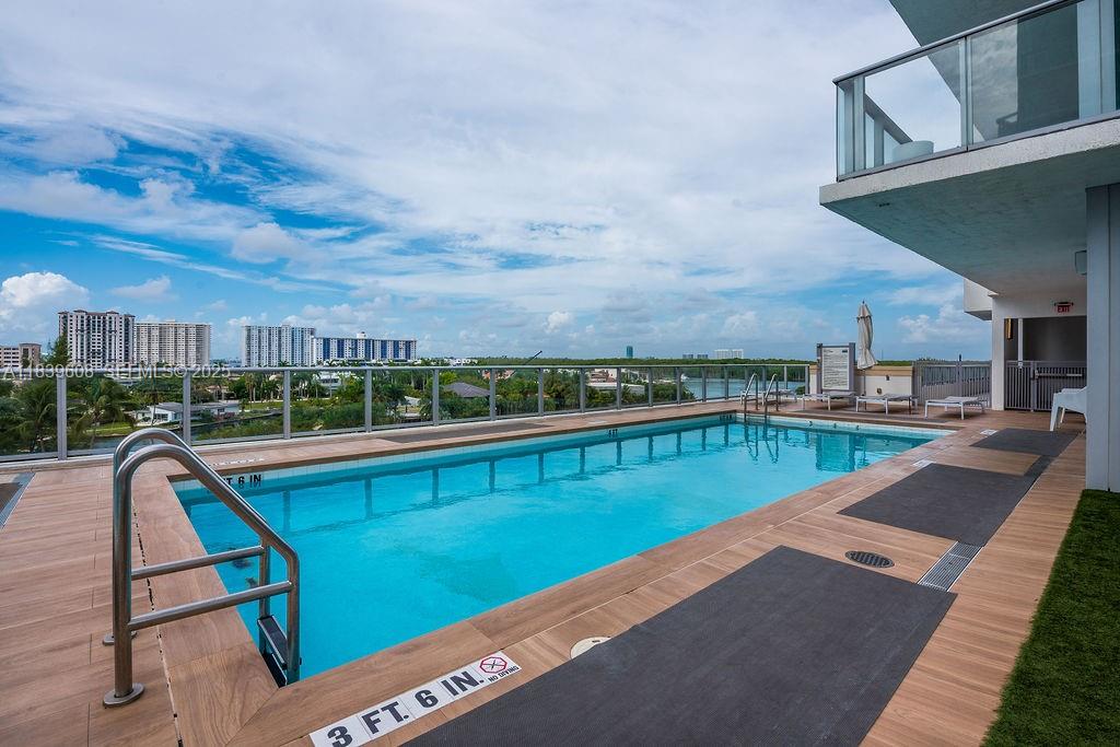 300 Sunny Isles Boulevard