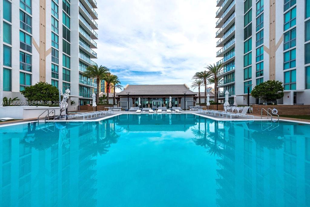 300 Sunny Isles Boulevard