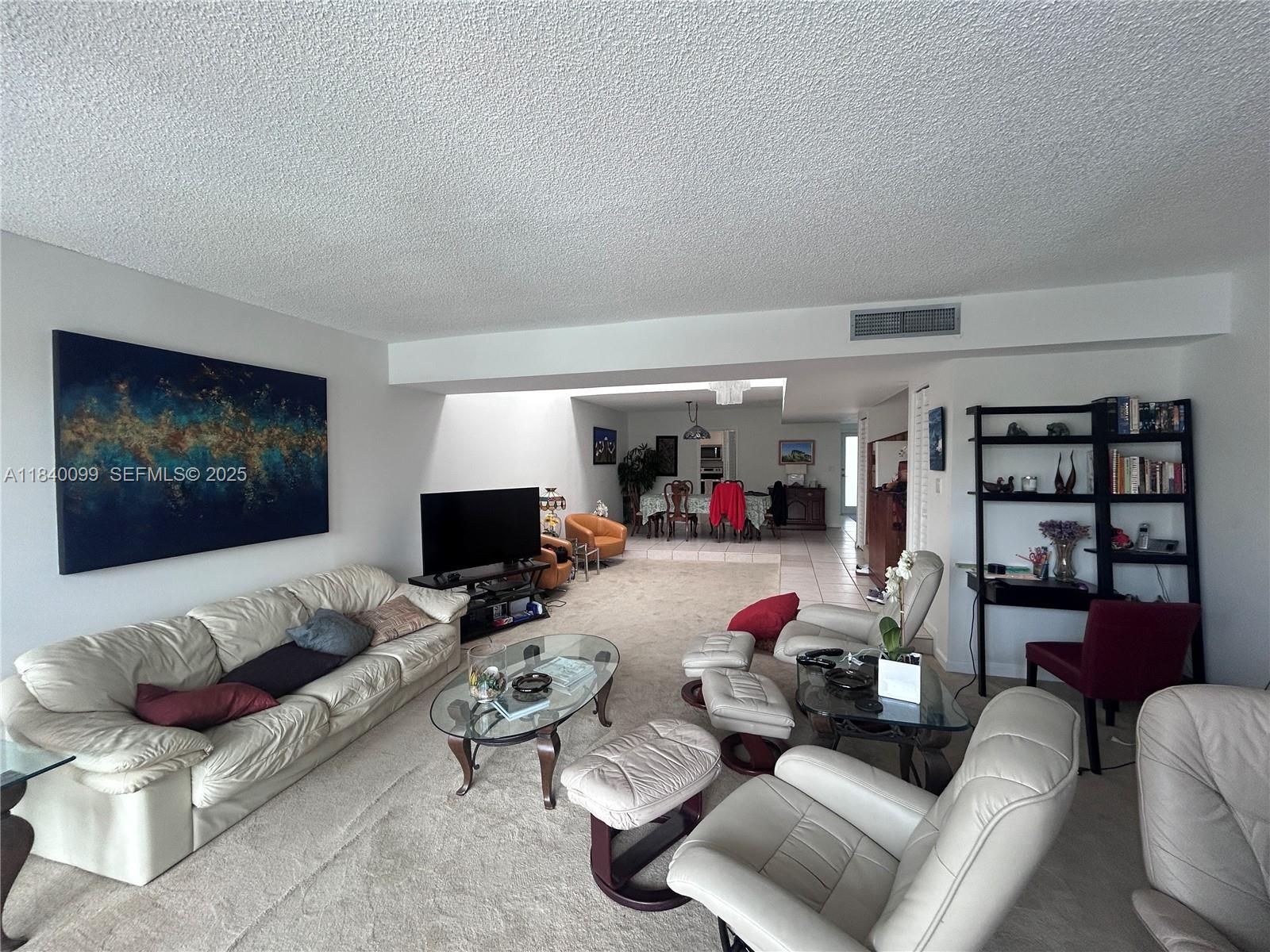324 Poinciana Drive