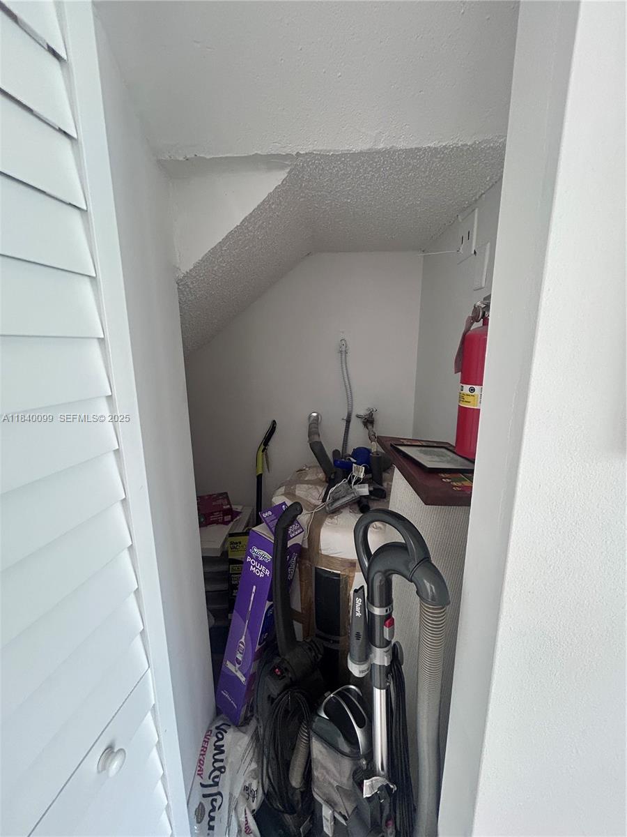 324 Poinciana Drive