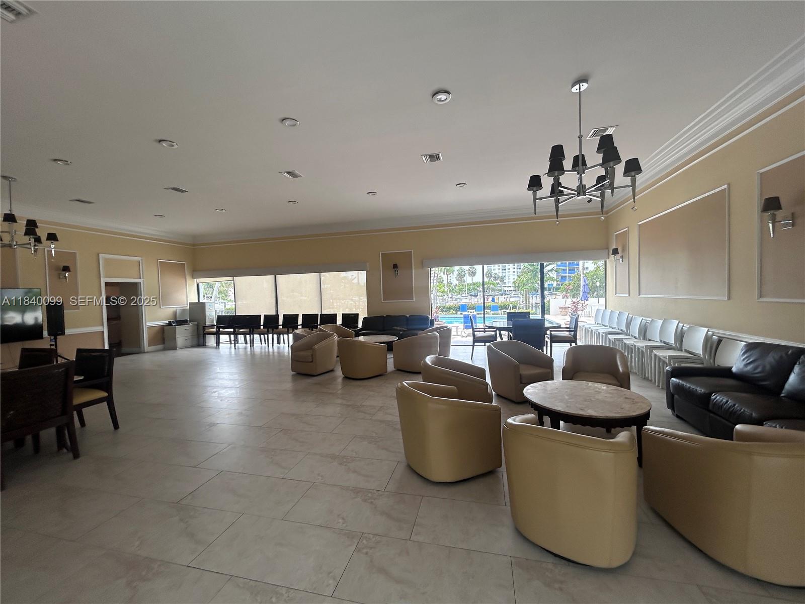 324 Poinciana Drive