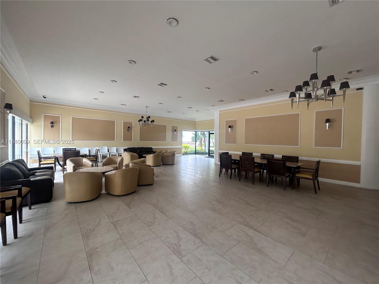 324 Poinciana Drive