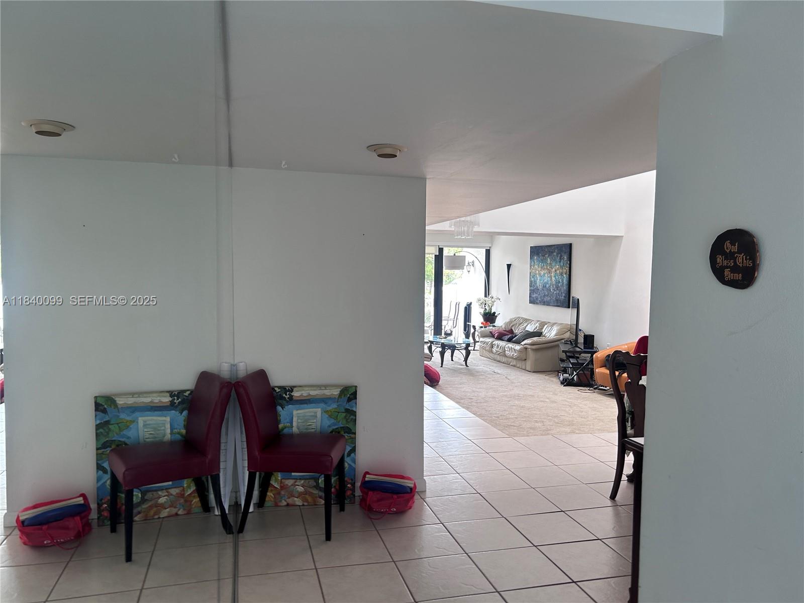 324 Poinciana Drive