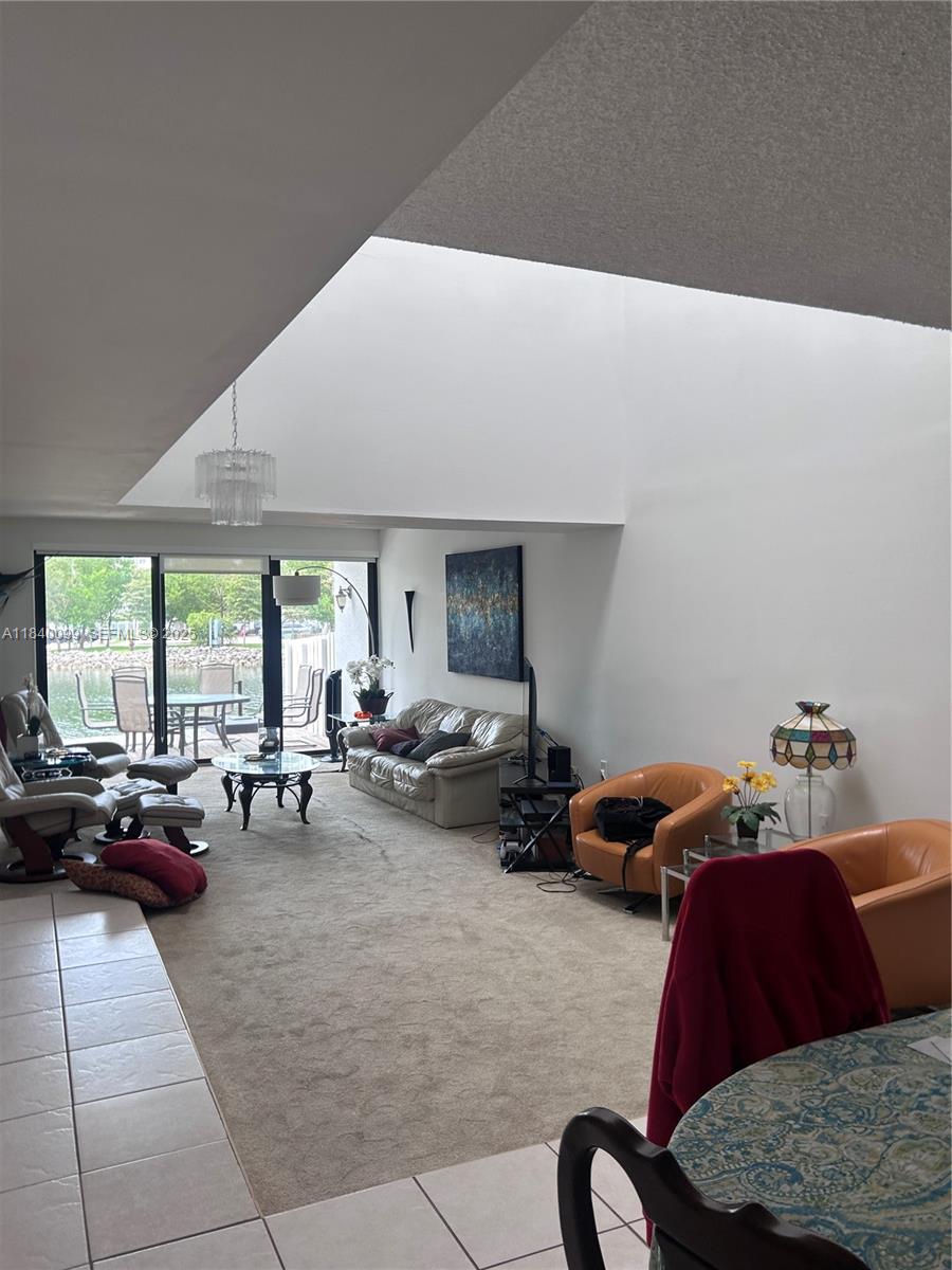 324 Poinciana Drive