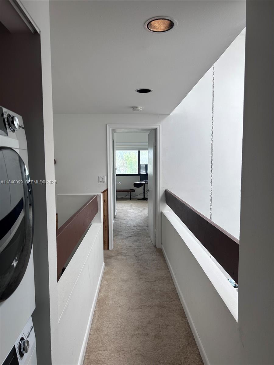 324 Poinciana Drive
