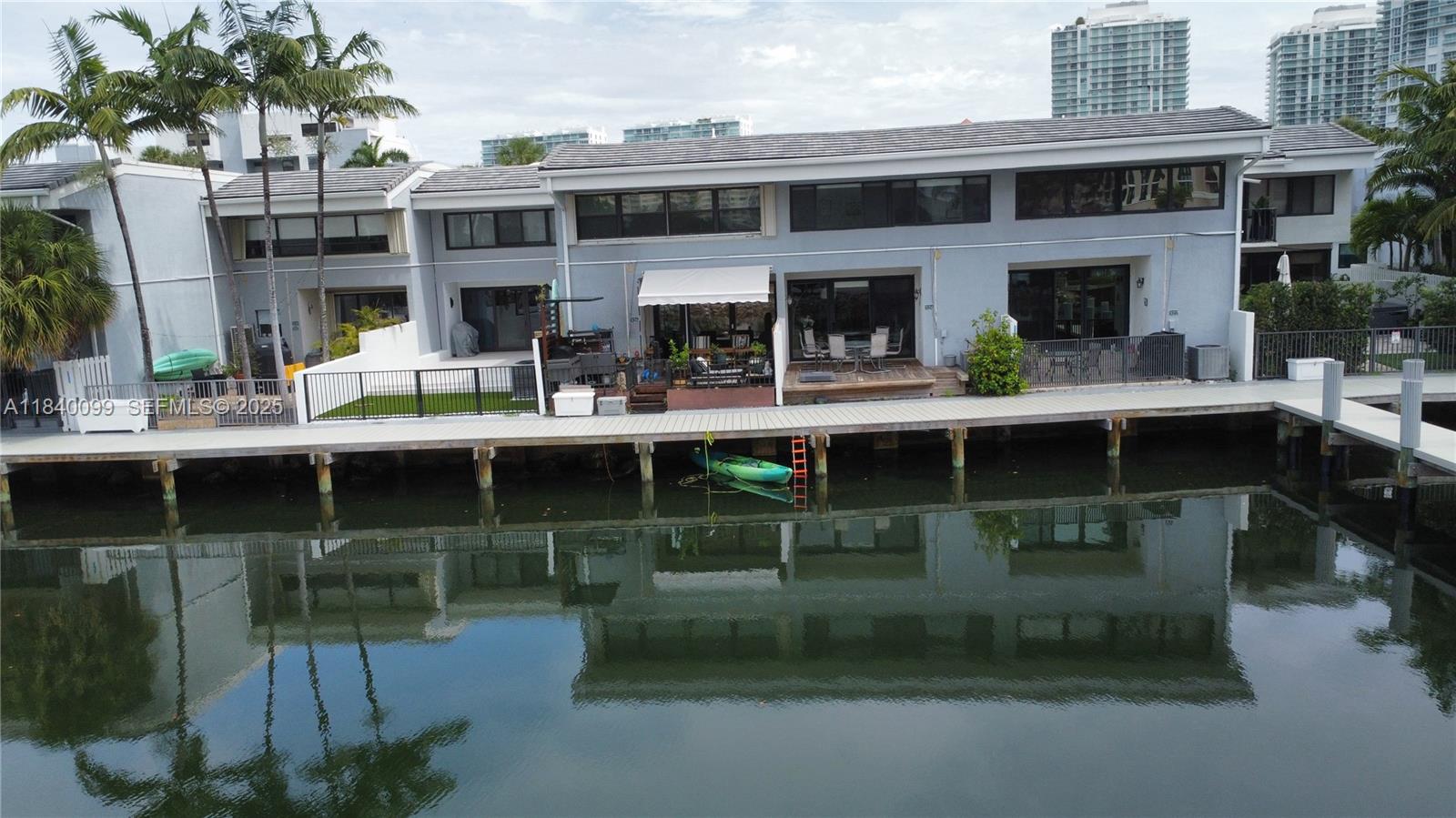 324 Poinciana Drive