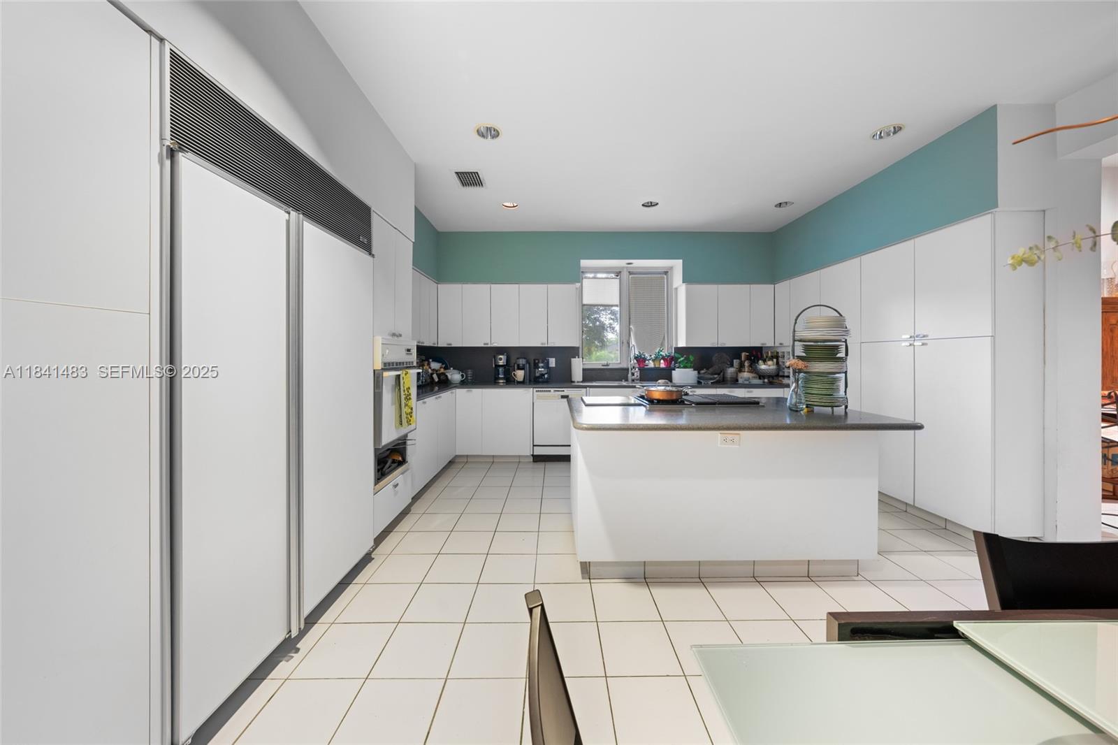6002 SW 79th Court