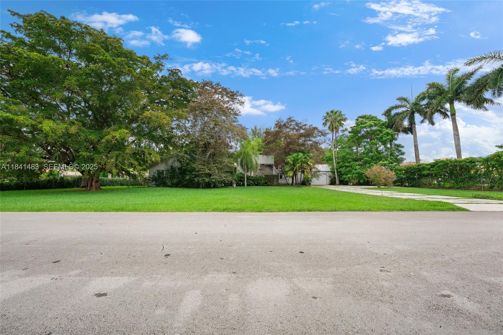 6002 SW 79th Court