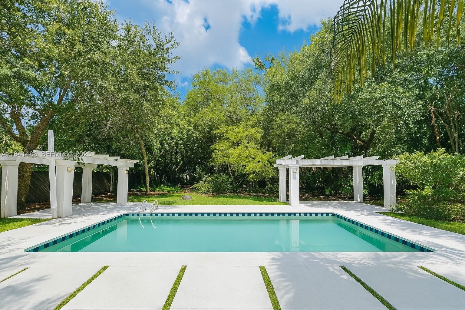 6002 SW 79th Court