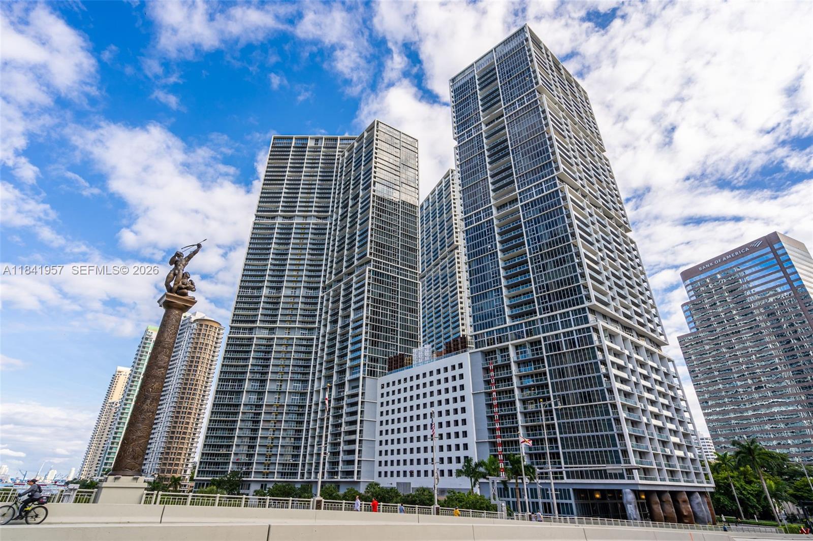 465 Brickell Avenue