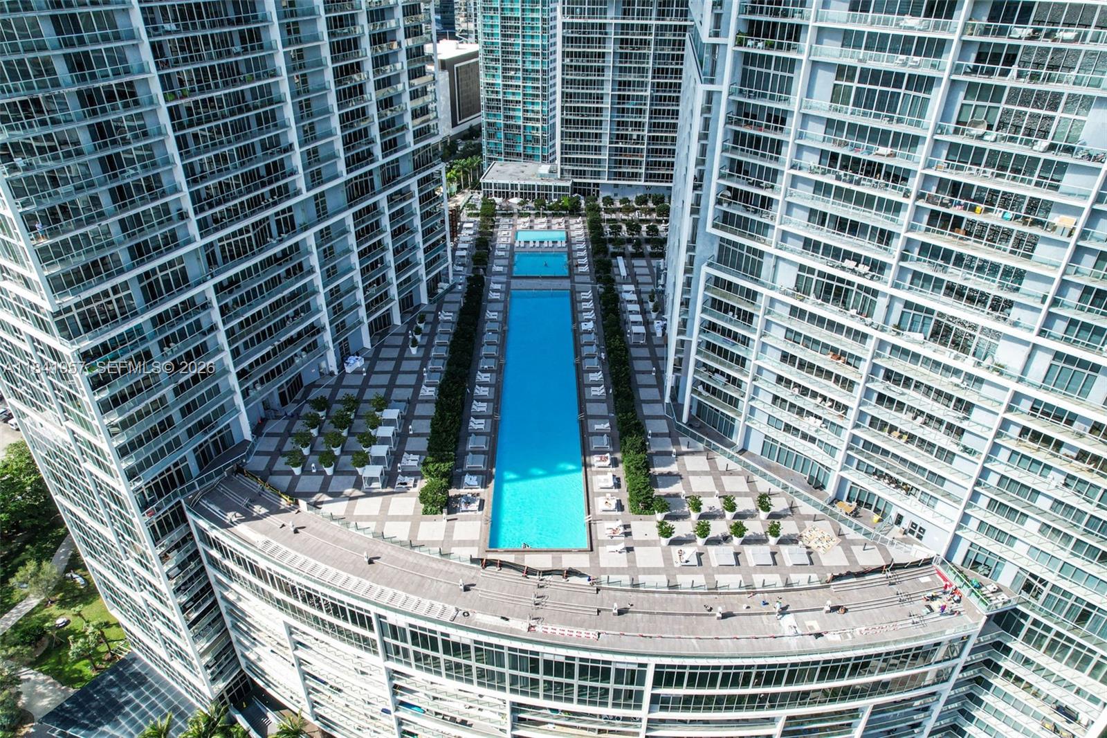 465 Brickell Avenue
