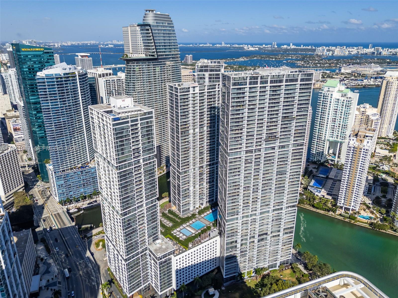 465 Brickell Avenue