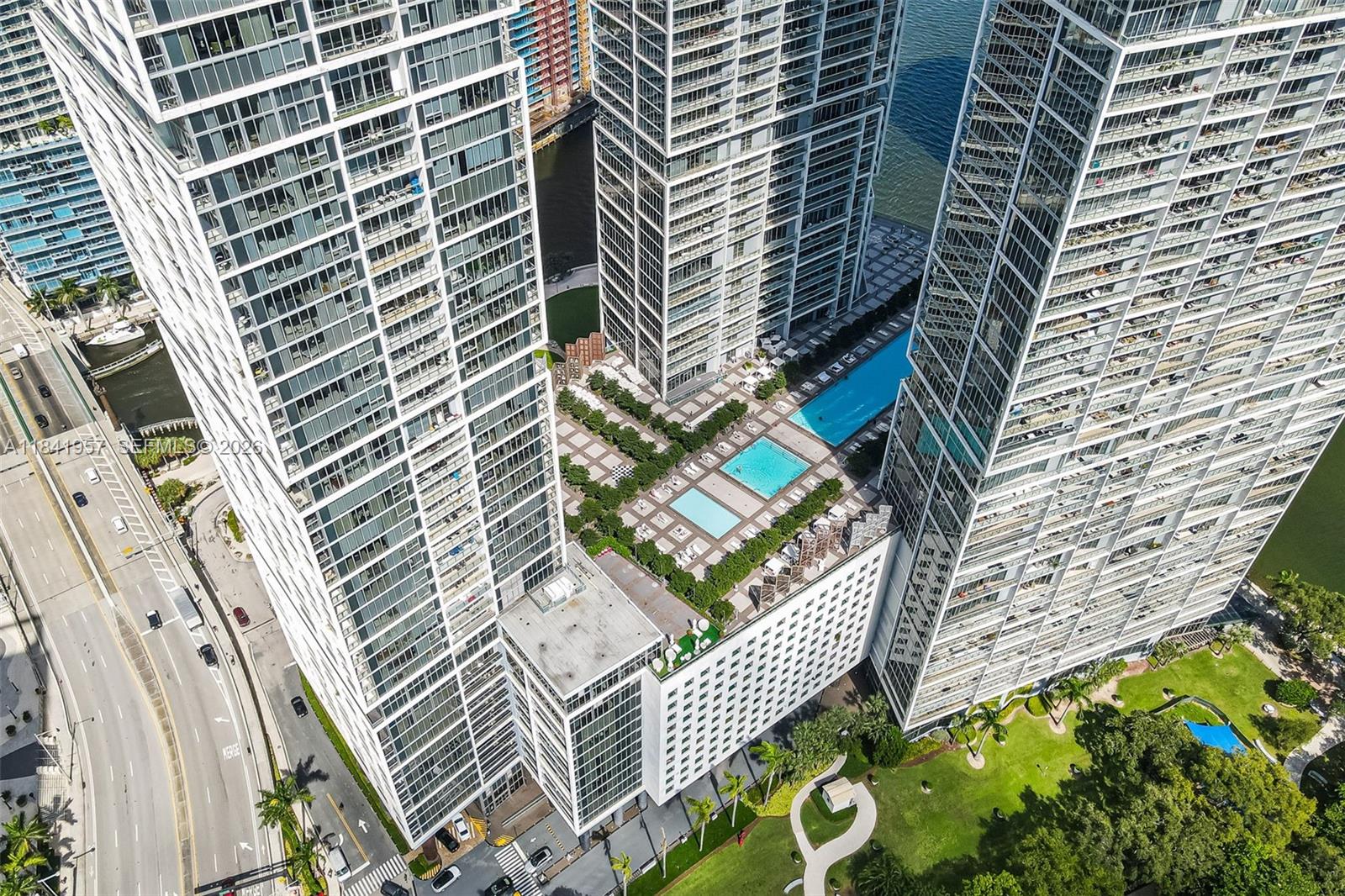 465 Brickell Avenue