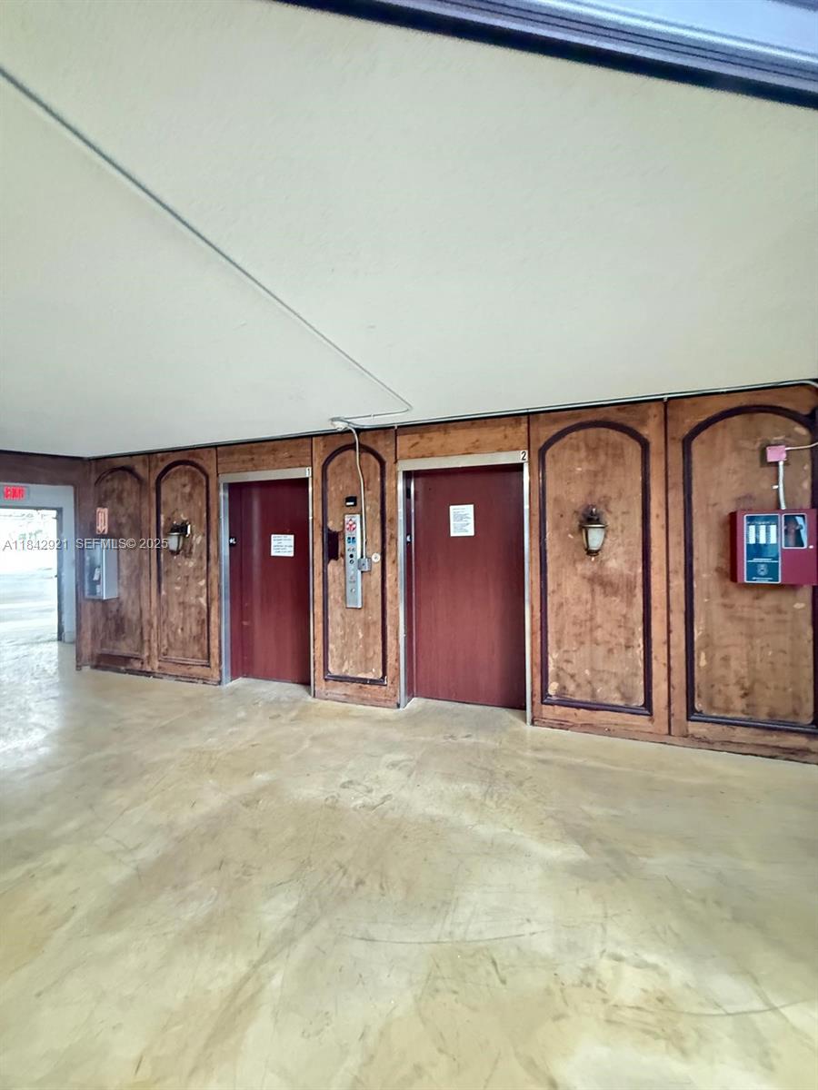 2025 NE 164th Street