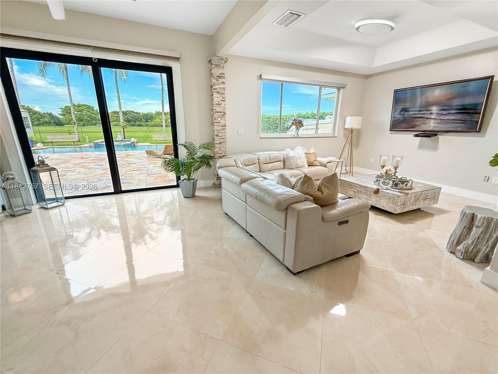 9621 W Calusa Club Drive