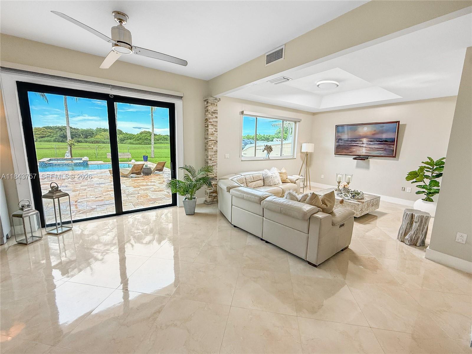 9621 W Calusa Club Drive