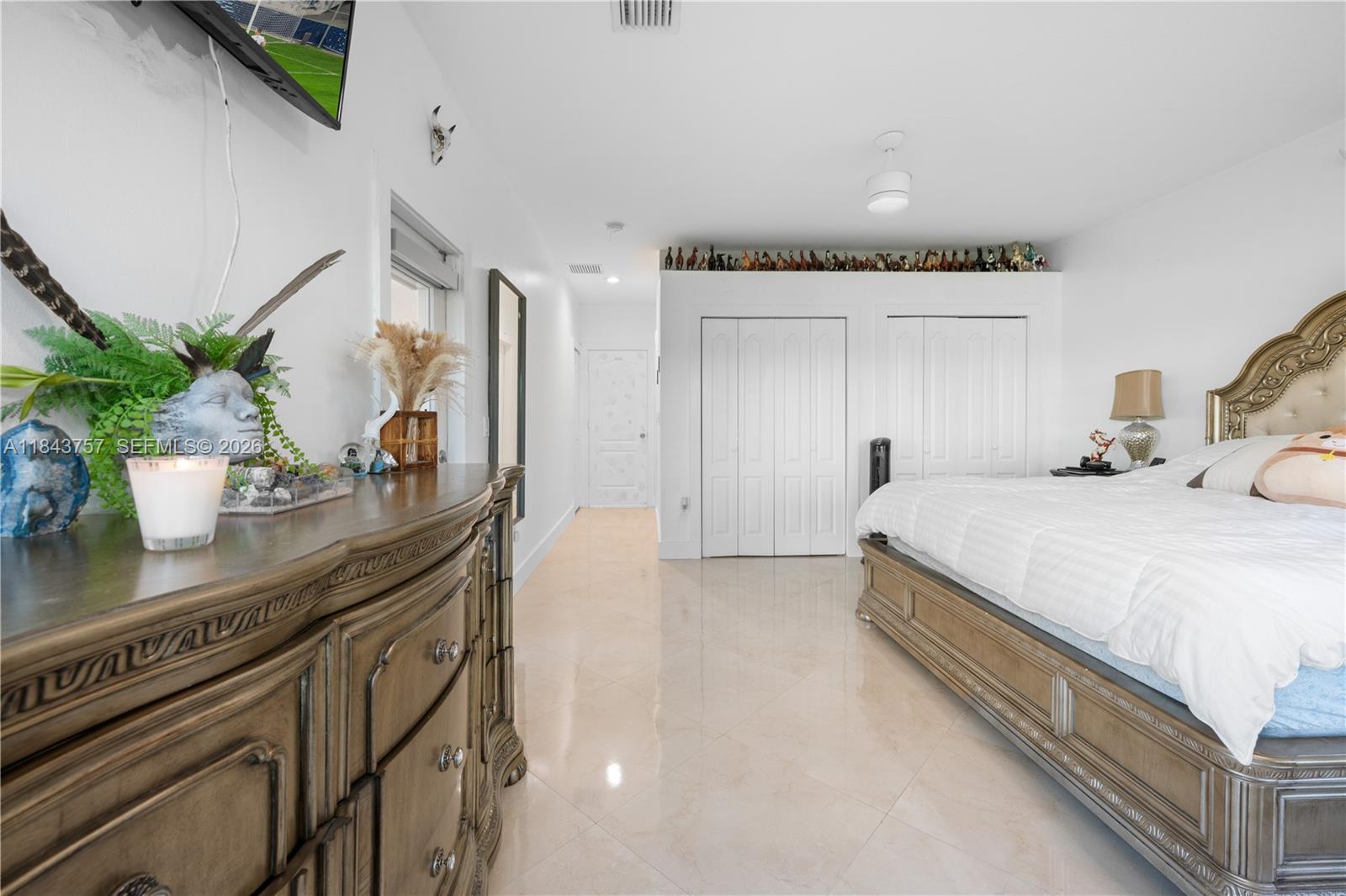 9621 W Calusa Club Drive