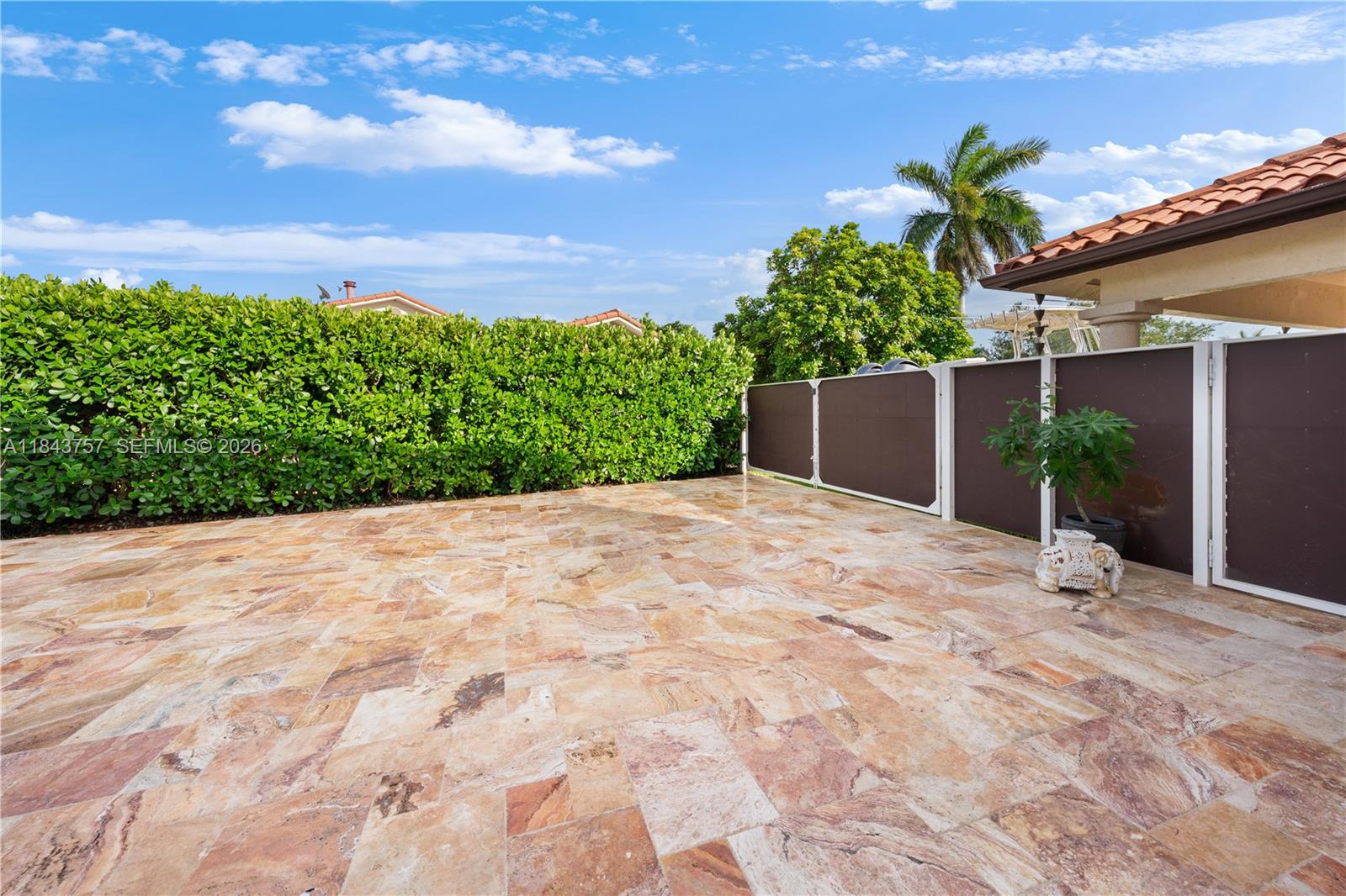 9621 W Calusa Club Drive