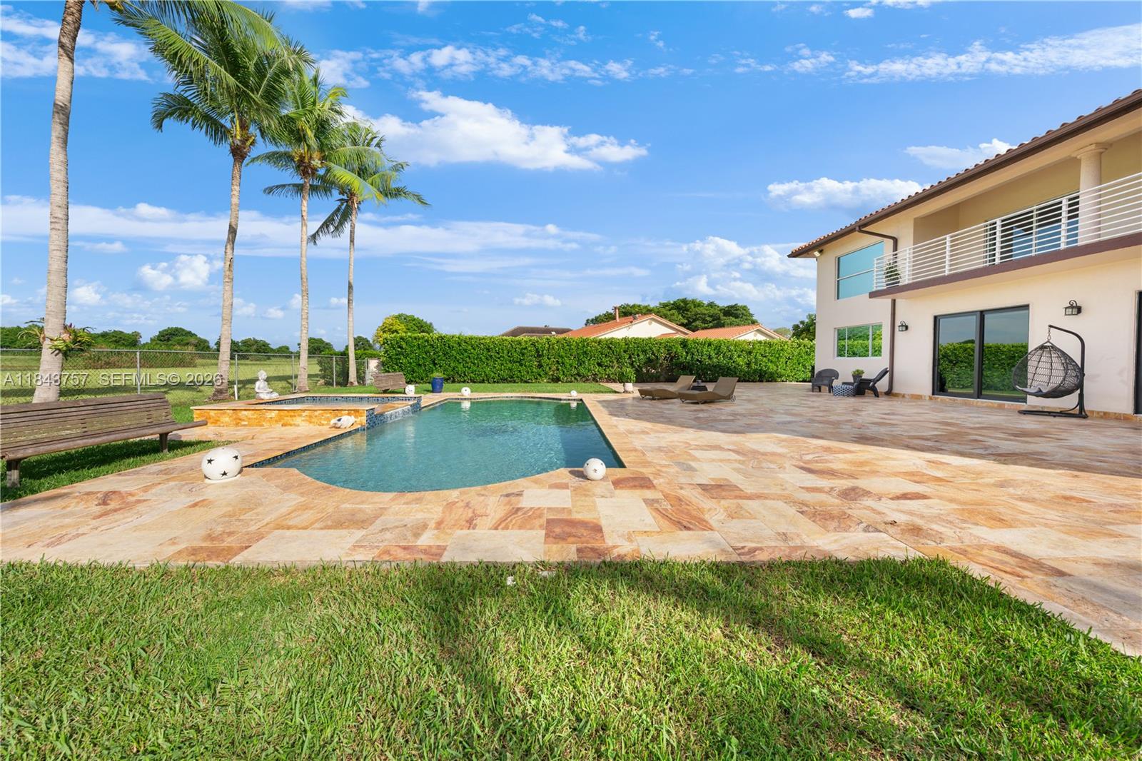 9621 W Calusa Club Drive
