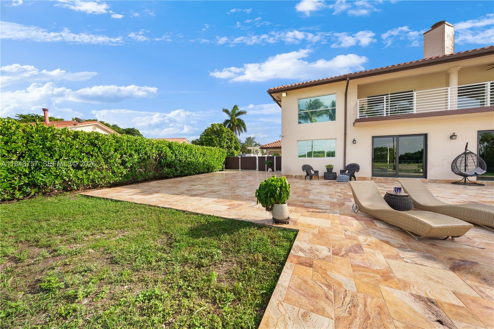 9621 W Calusa Club Drive