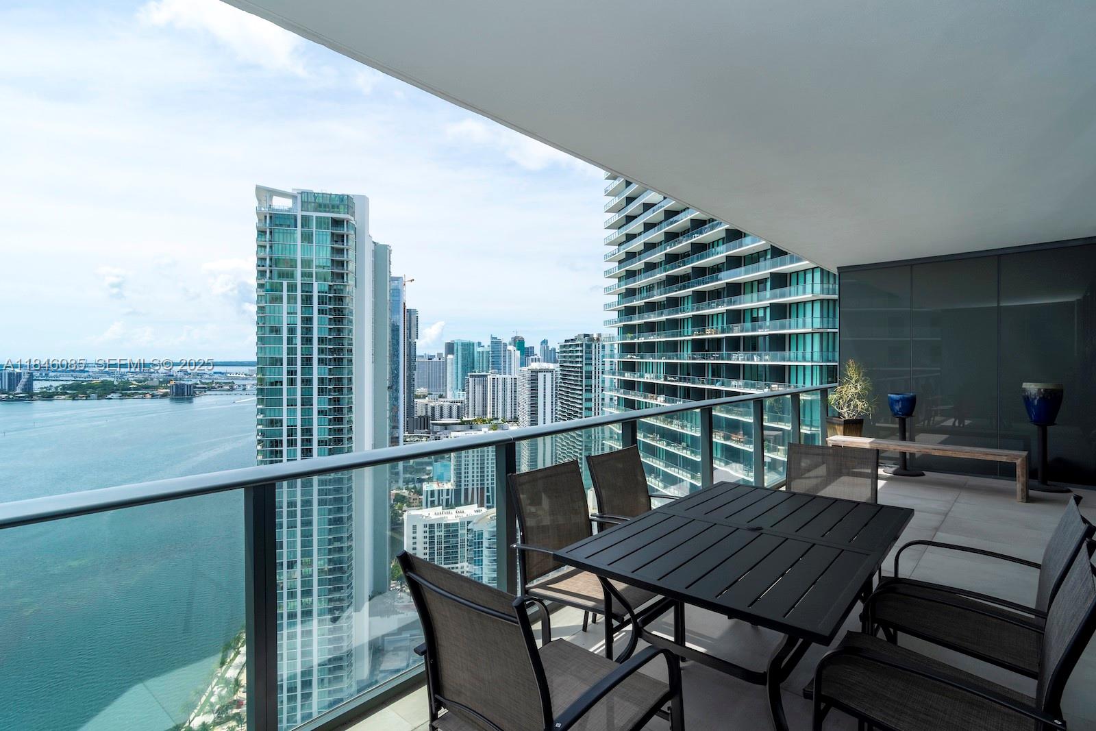 650 NE 32nd Street
