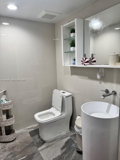 4229 W 7th Lane