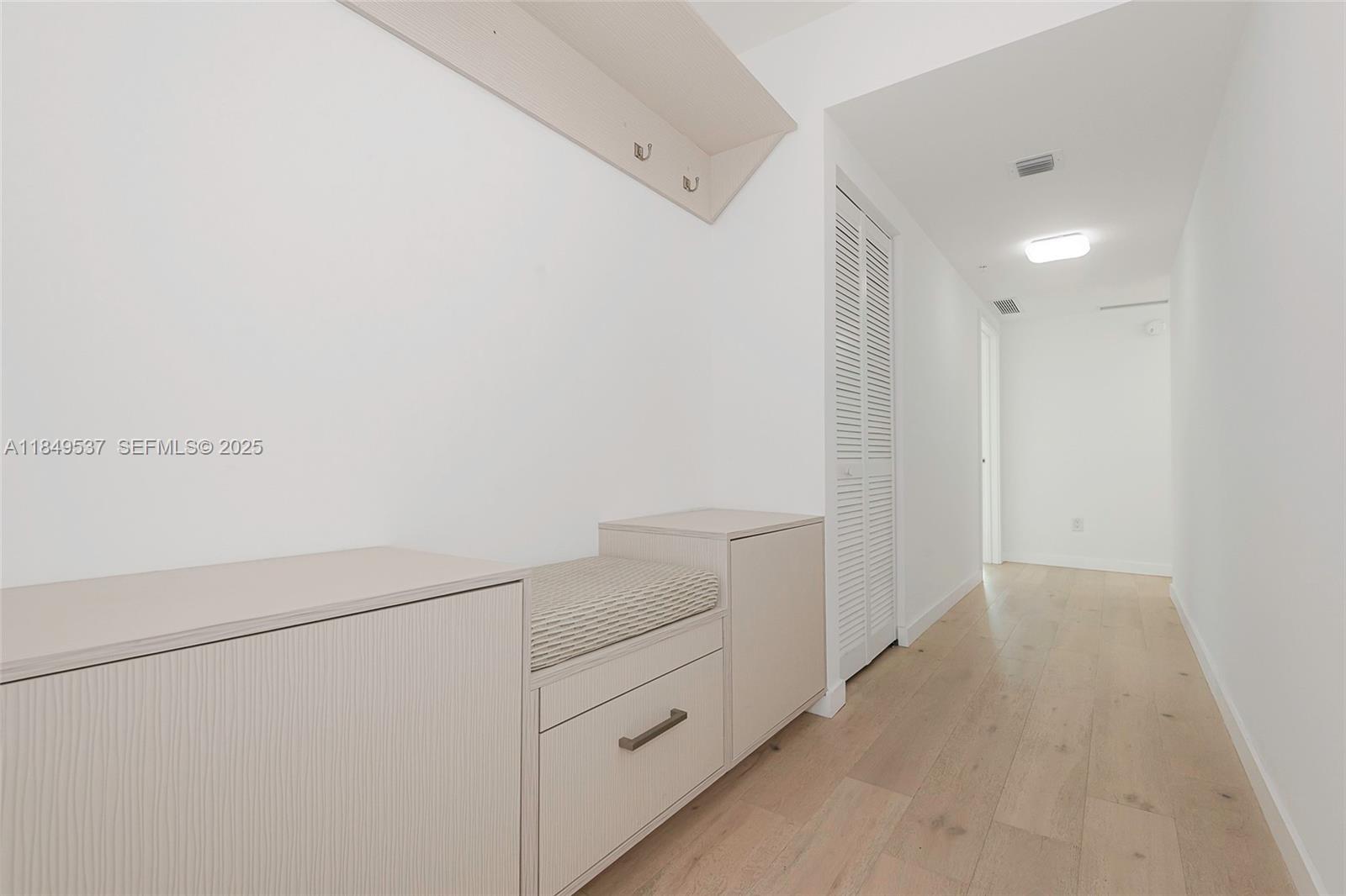 400 Sunny Isles Boulevard