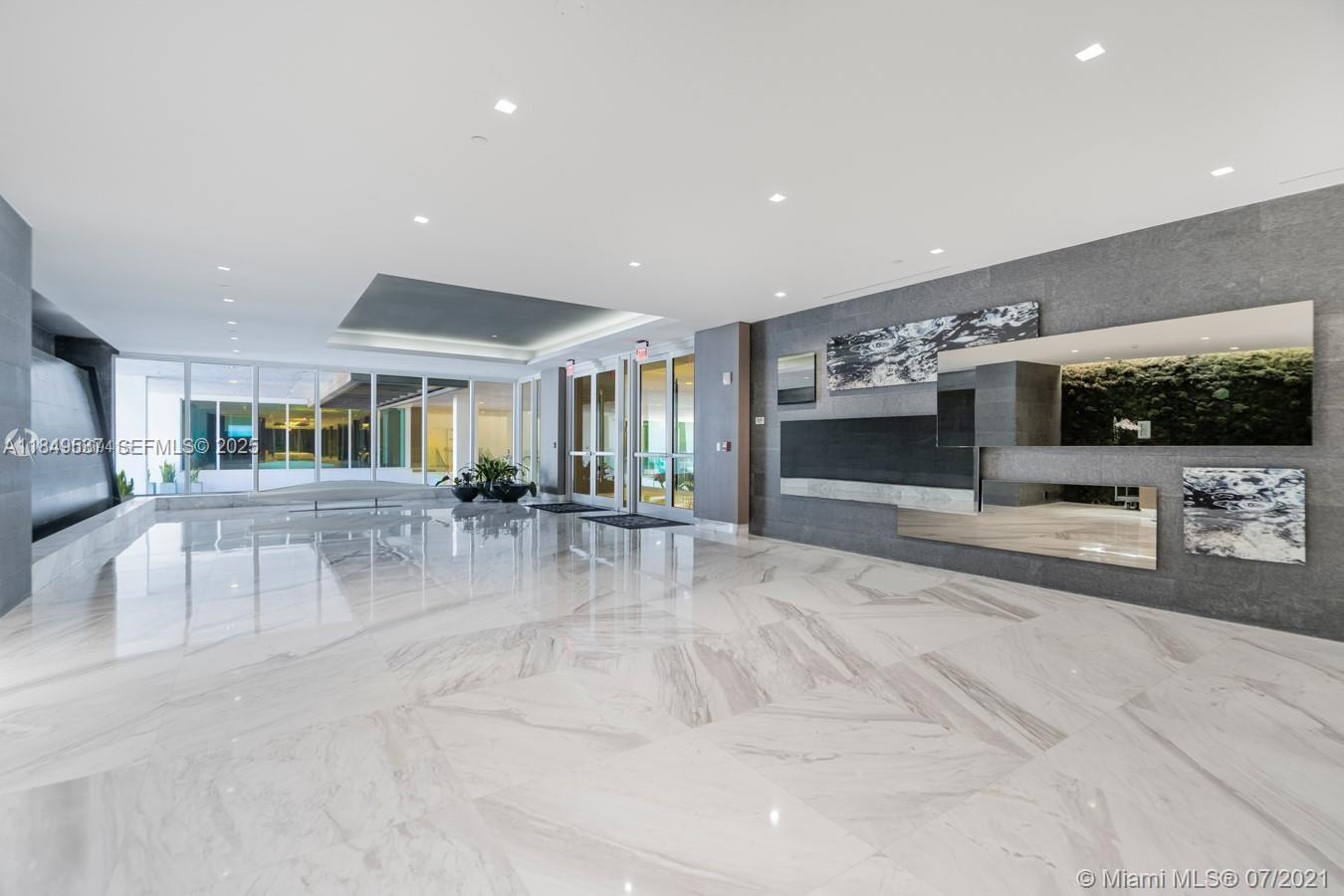 400 Sunny Isles Boulevard
