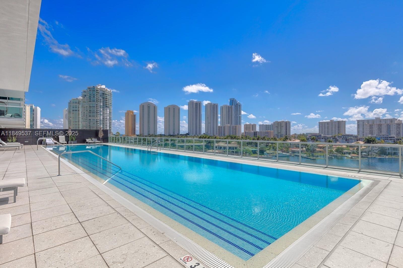 400 Sunny Isles Boulevard