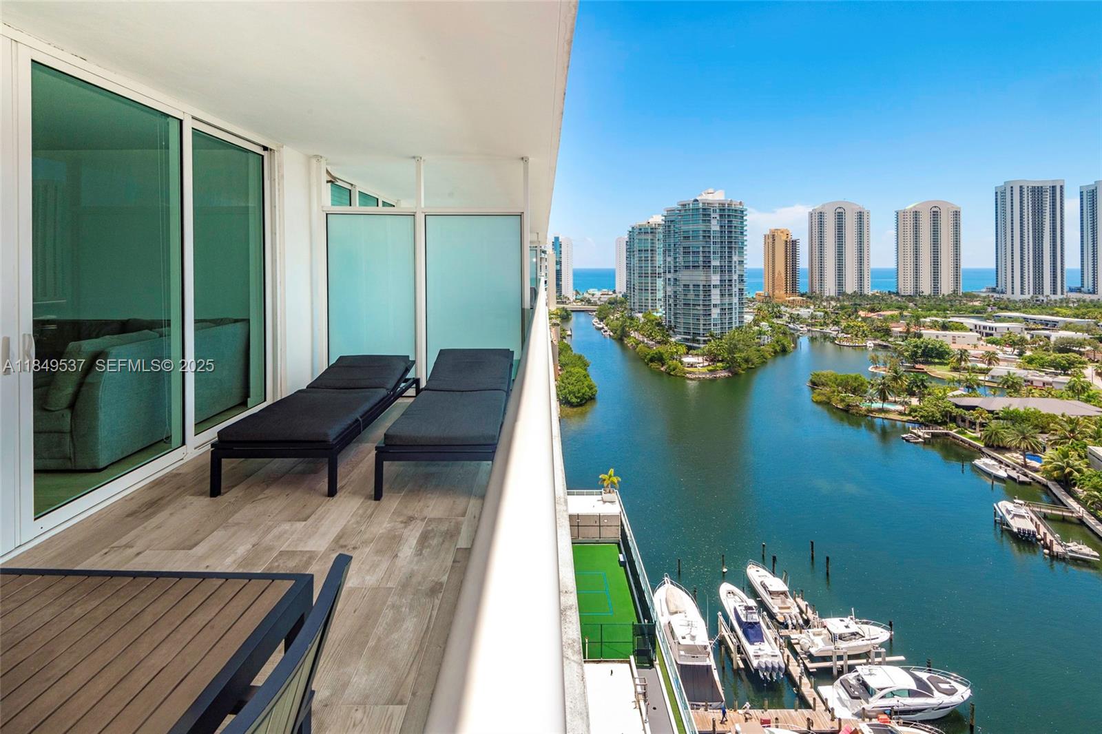 400 Sunny Isles Boulevard