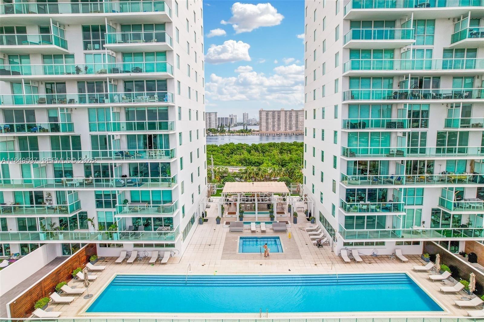 400 Sunny Isles Boulevard
