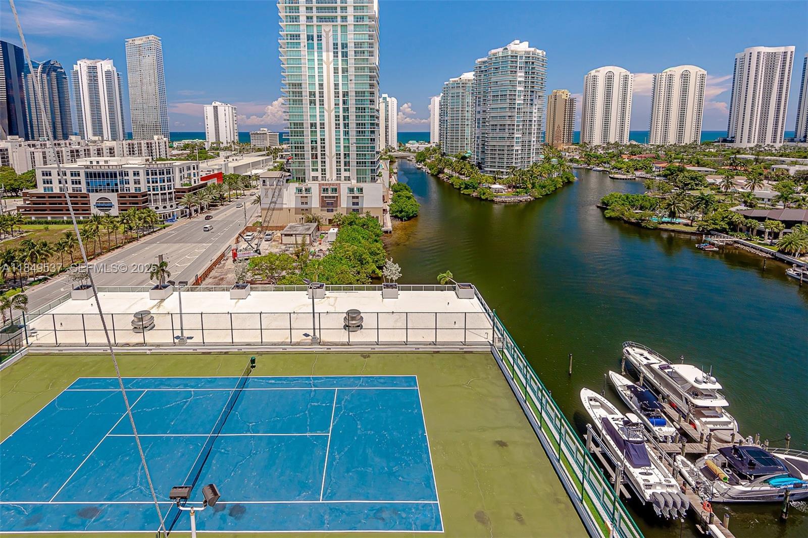 400 Sunny Isles Boulevard