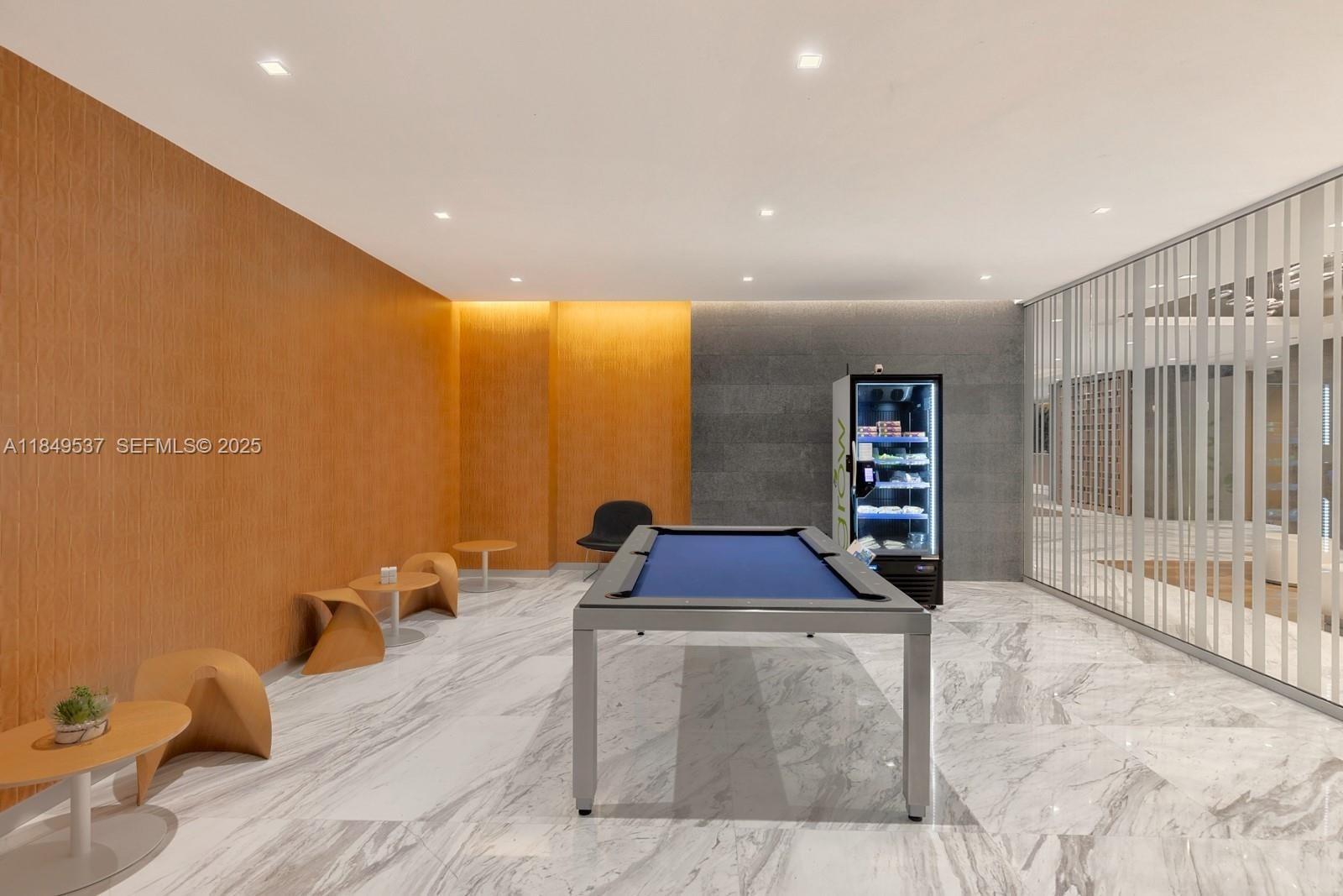 400 Sunny Isles Boulevard
