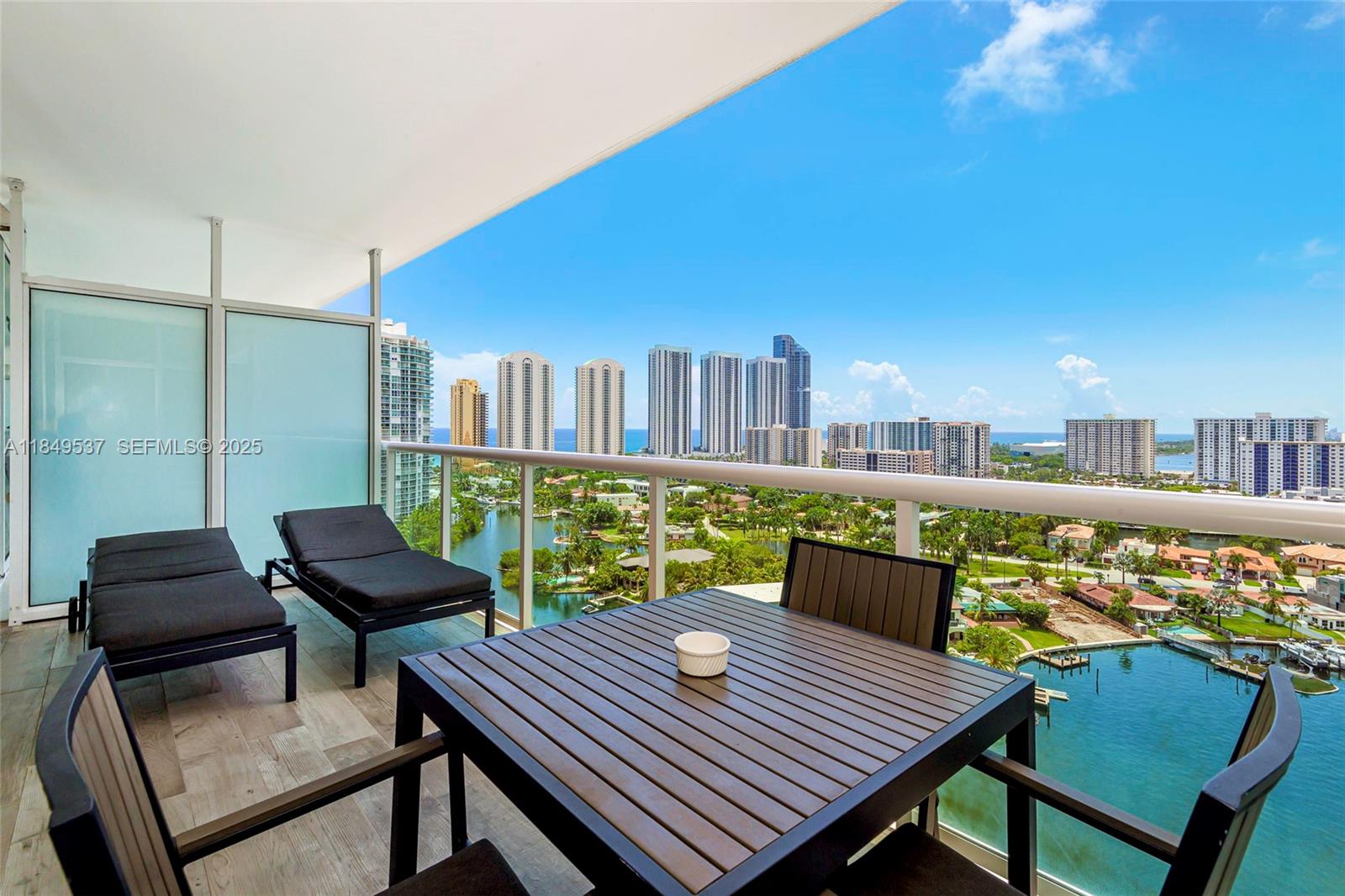 400 Sunny Isles Boulevard