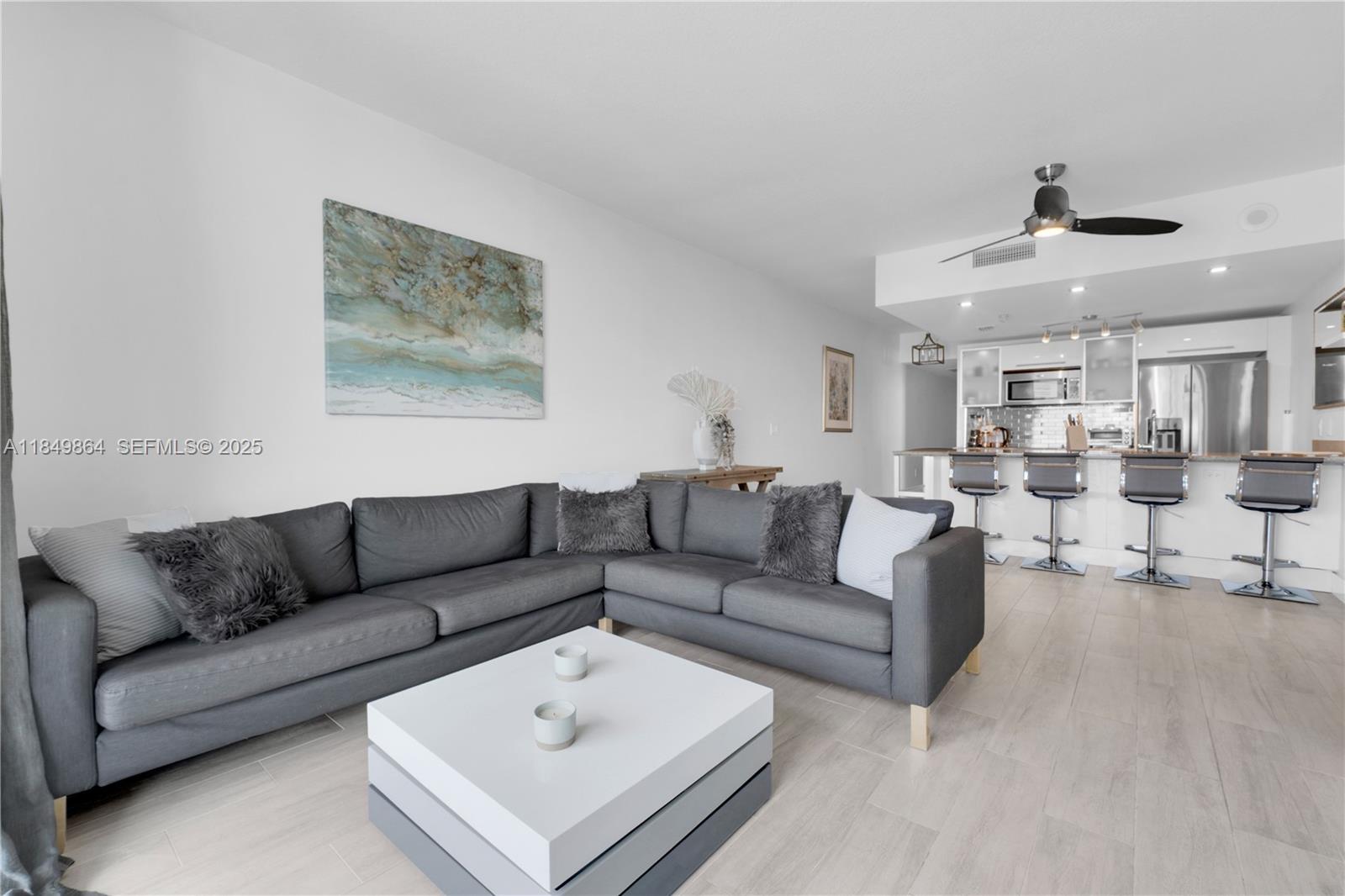 185 SW 7th Street