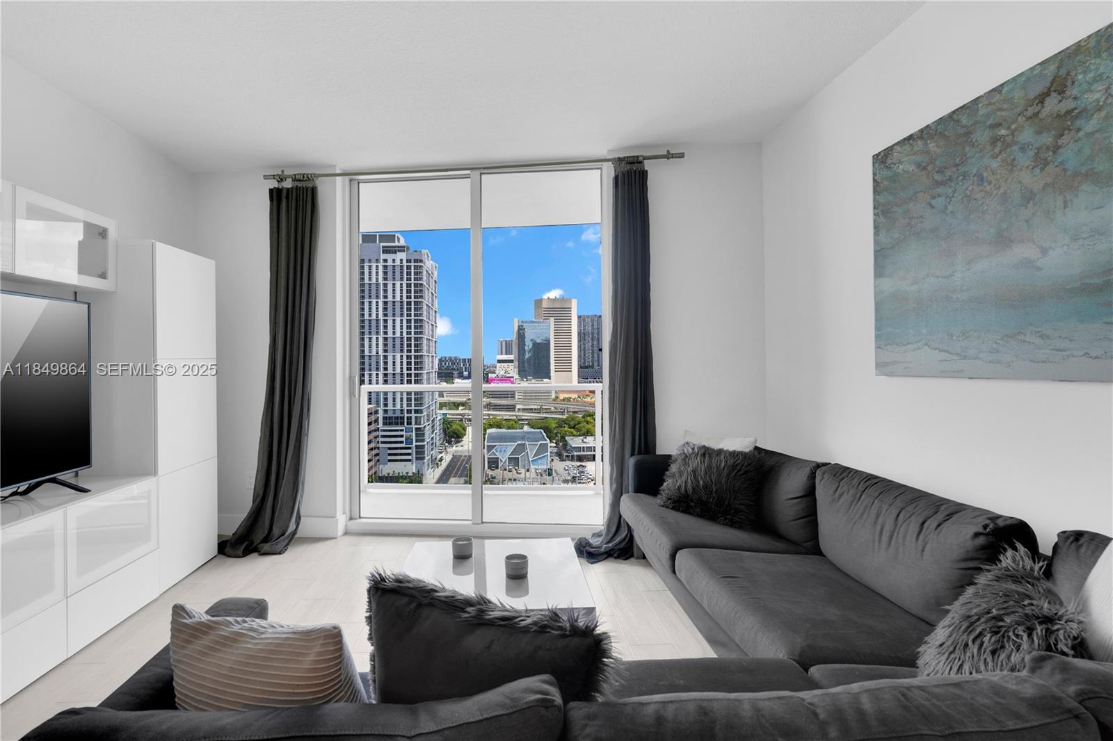 185 SW 7th Street