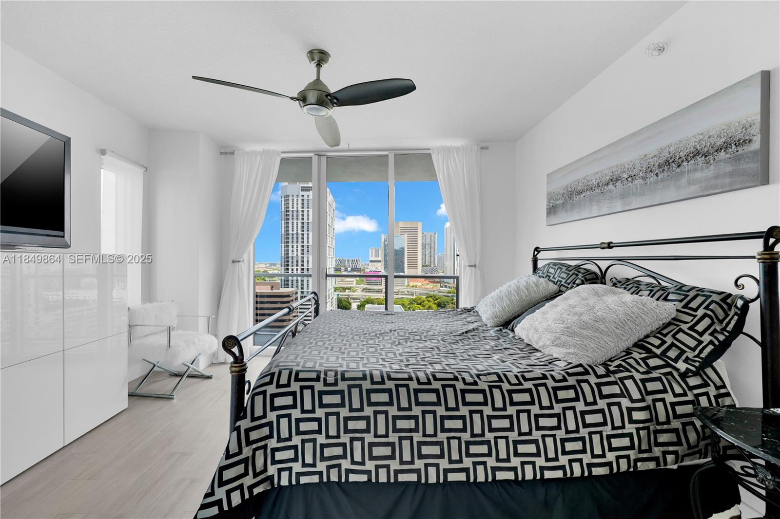 185 SW 7th Street