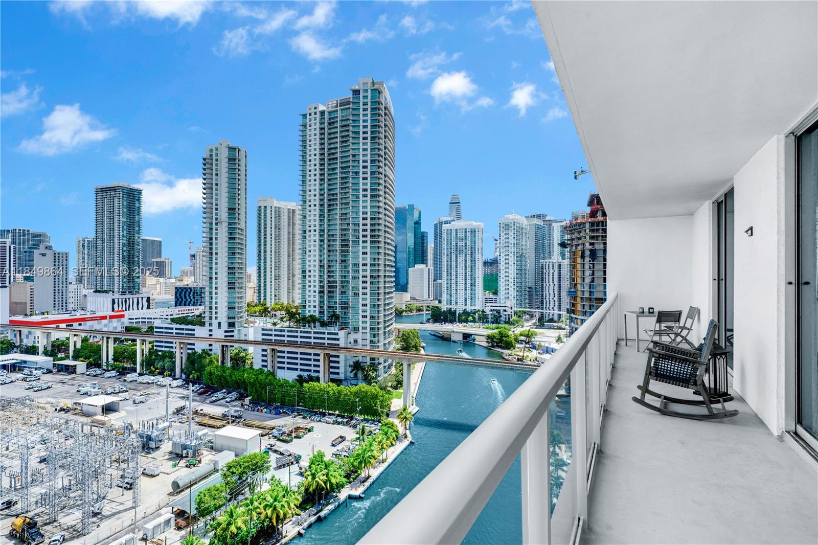 185 SW 7th Street