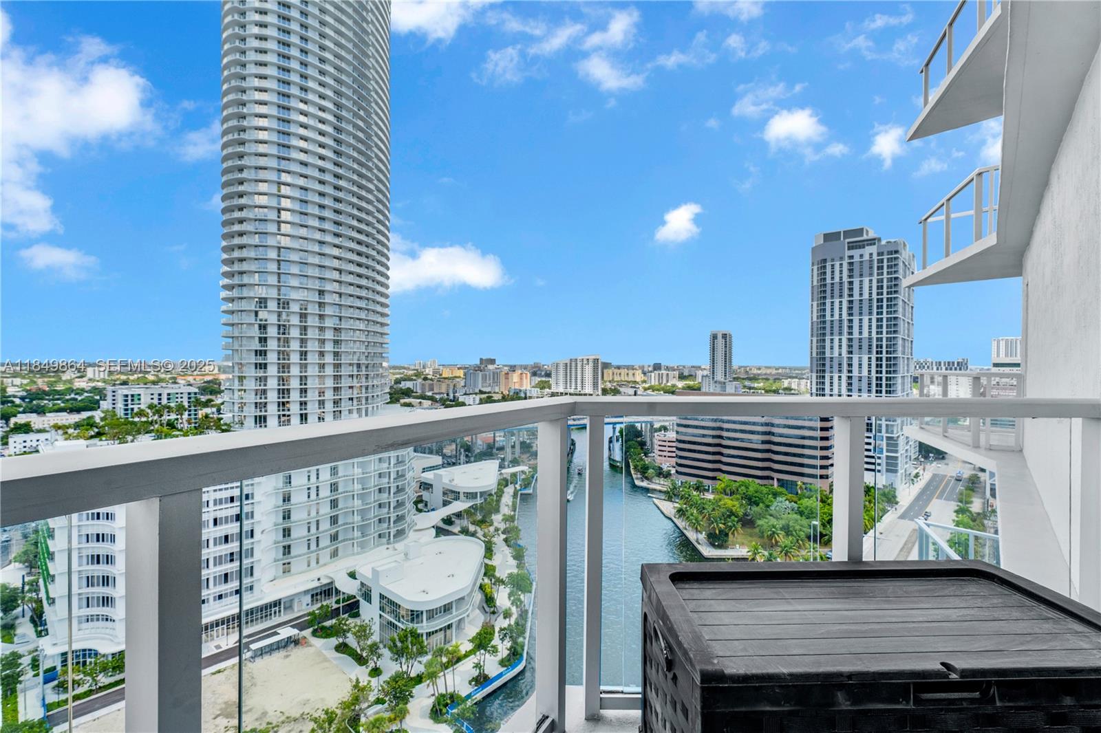 185 SW 7th Street