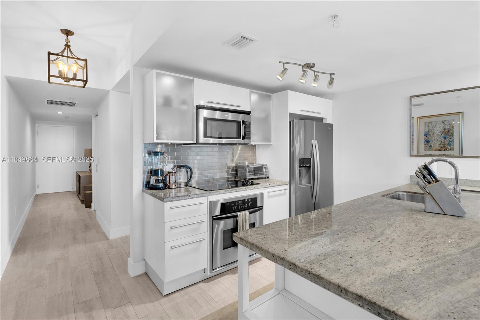 185 SW 7th Street