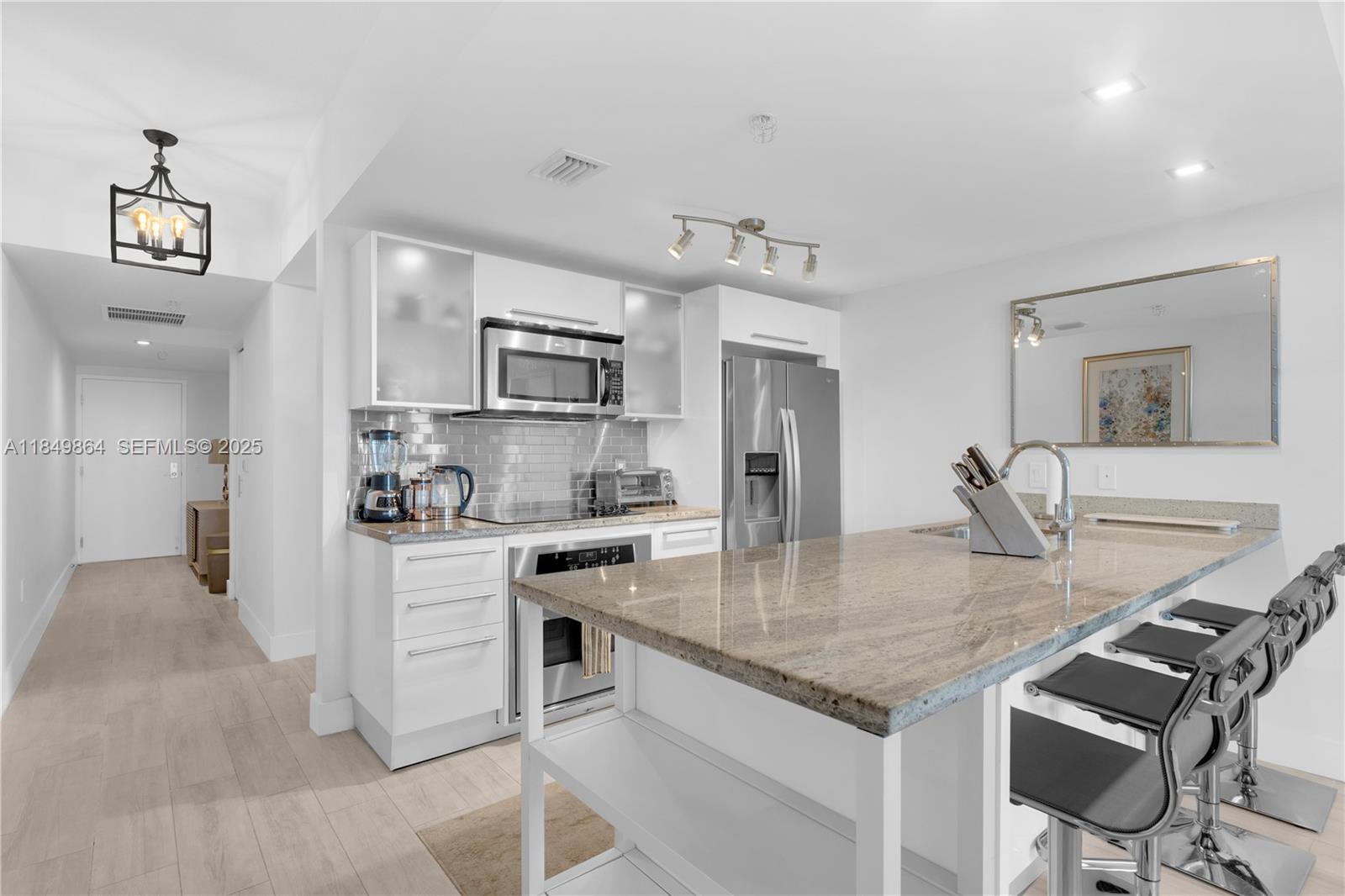 185 SW 7th Street