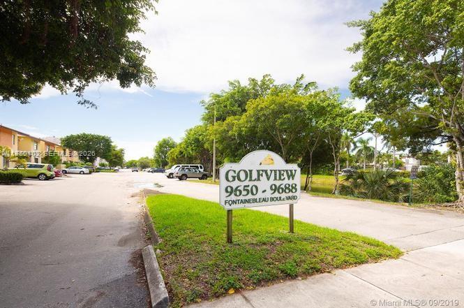 9682 Fontainebleau Boulevard