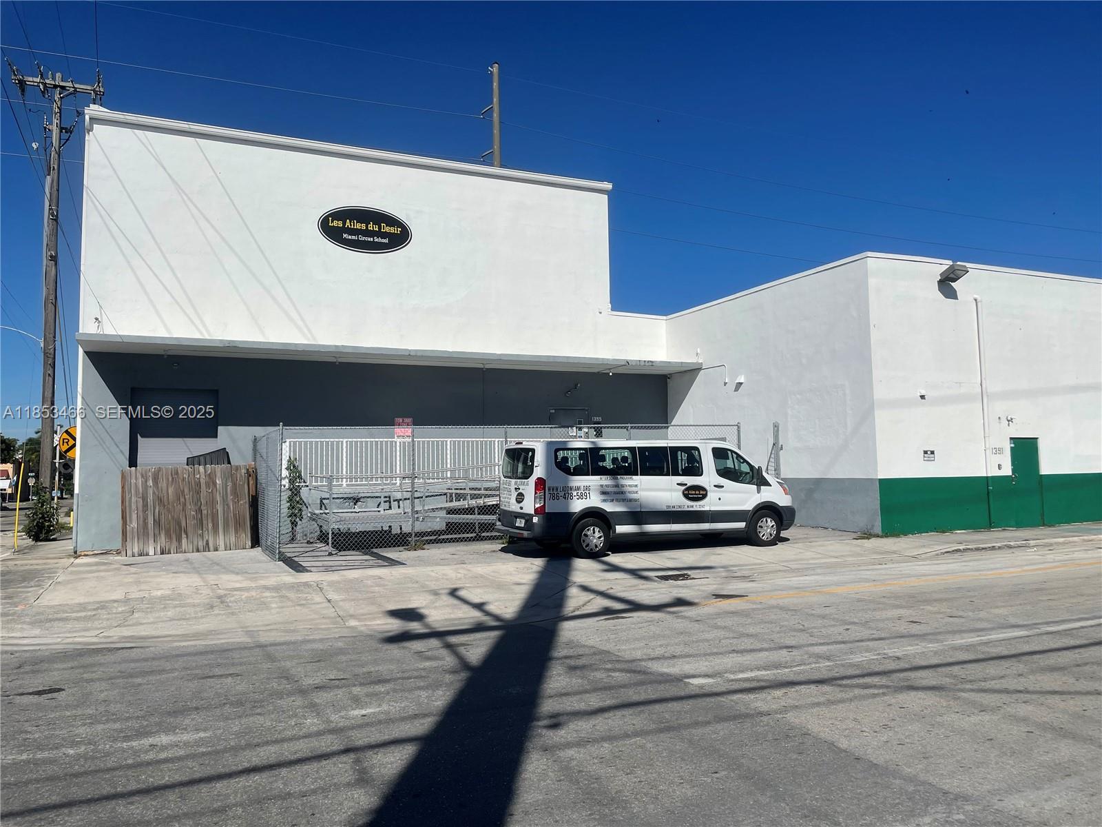 1395 NW 22nd Street