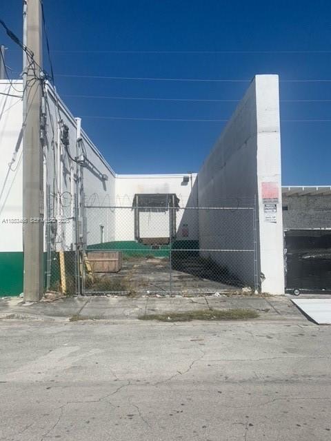 1395 NW 22nd Street