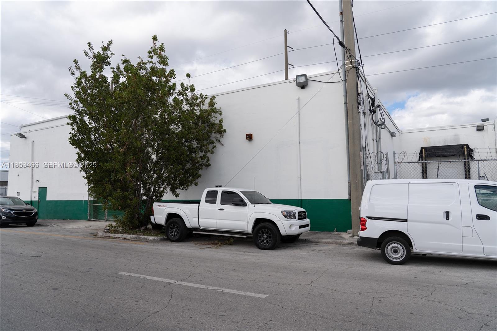 1395 NW 22nd Street