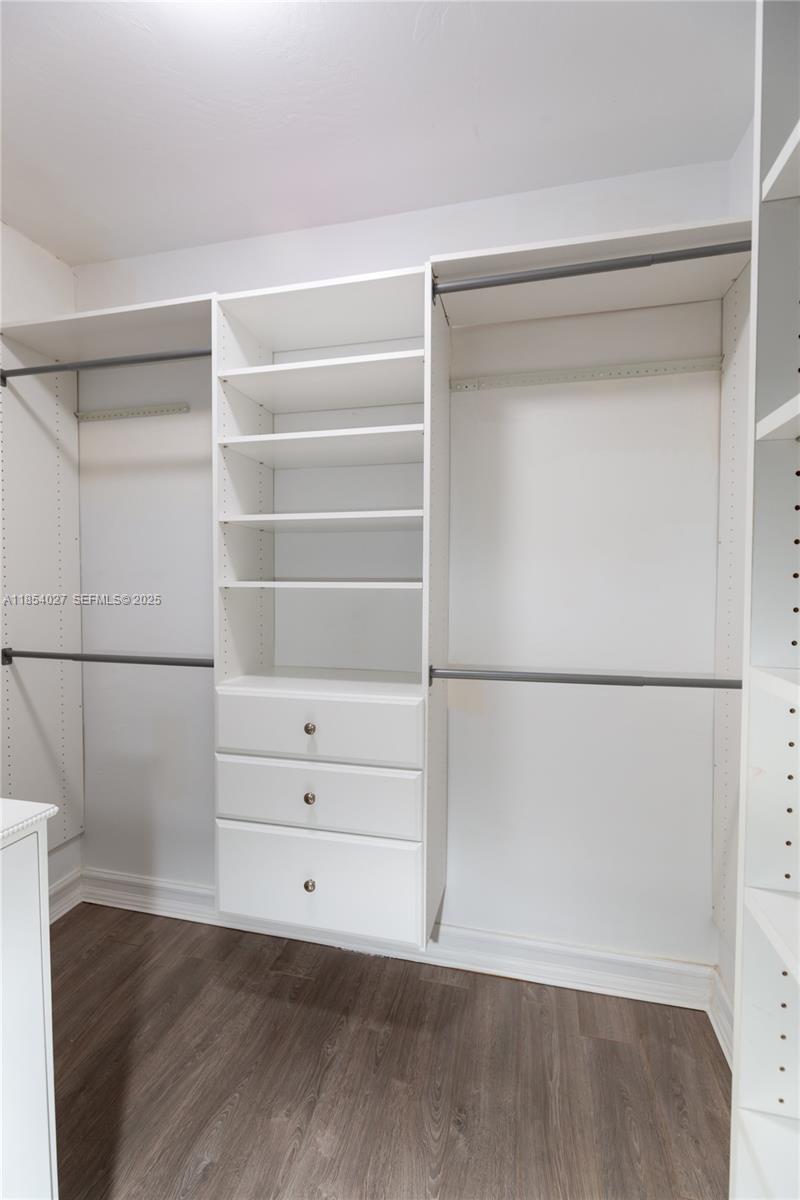 2035 NE 123rd Street