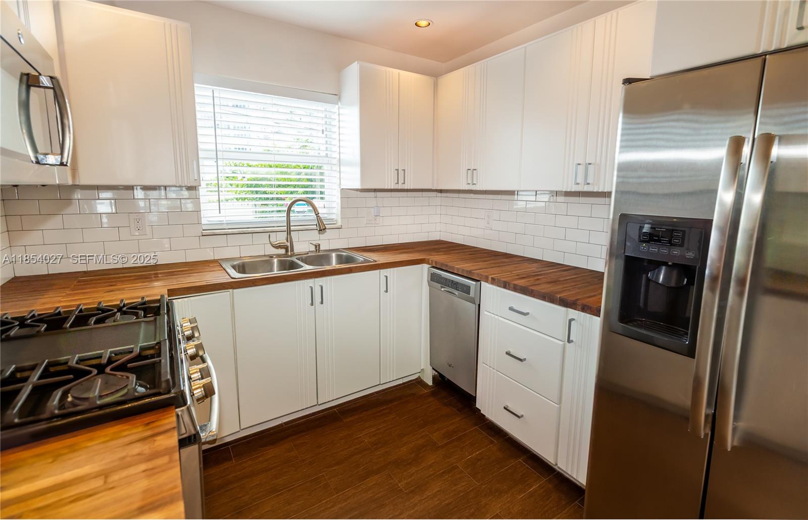 2035 NE 123rd Street