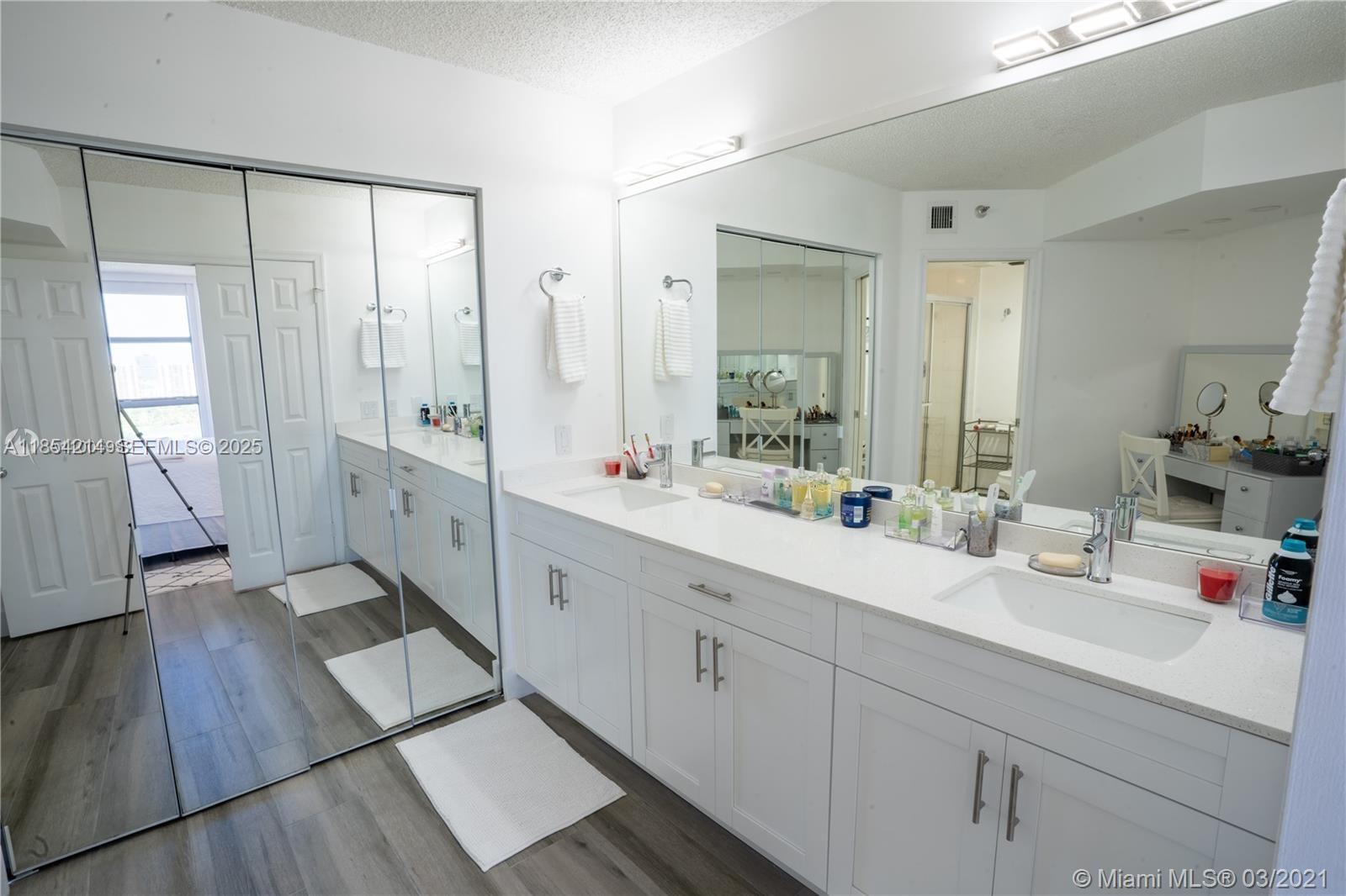 3530 Mystic Pointe Drive
